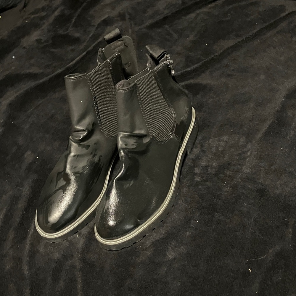 Black Ankle Boots for Women